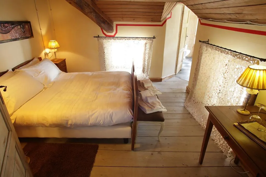 Relais Villa Brioschi Aprica 3*,