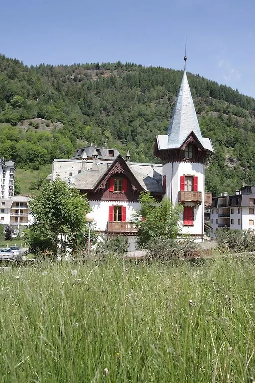 Relais Villa Brioschi Aprica 3*,